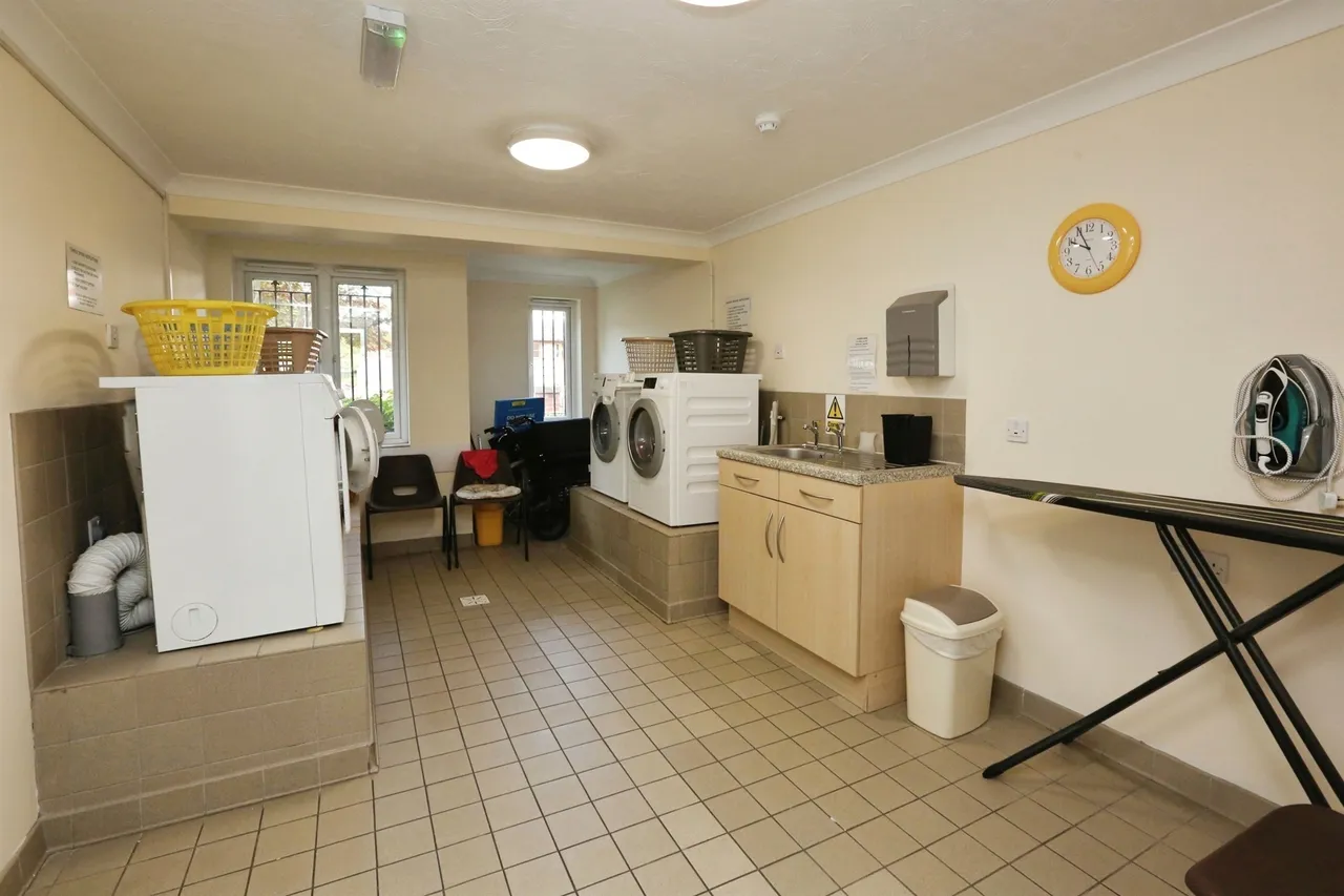 Archers Road, Eastleigh, SO50, photo 15