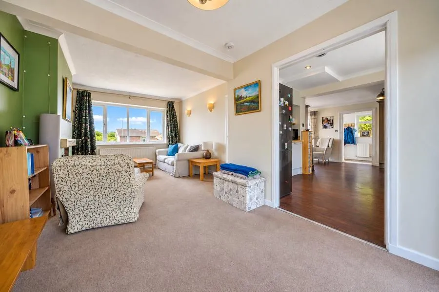 Tiverton Road, Loughborough, LE11, photo 9