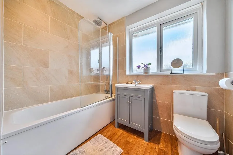 Tiverton Road, Loughborough, LE11, photo 23