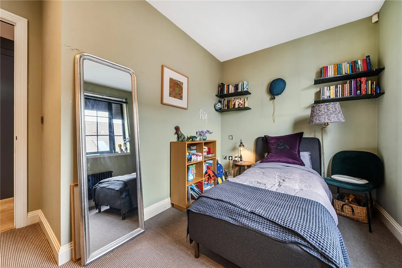 Cluny Place, London, SE1, photo 11