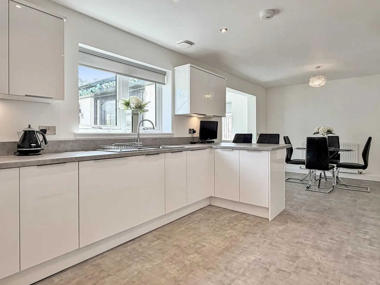 Royal Troon Drive, Elgin, photo 4