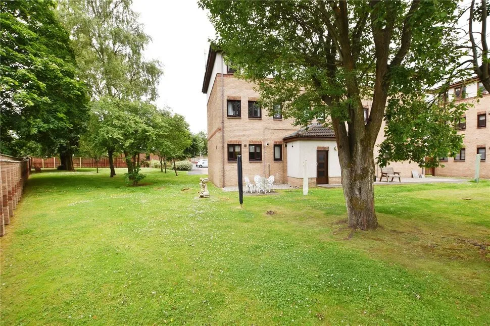 Wilson Court, Bellshill, Lanarkshire, ML4, photo 11