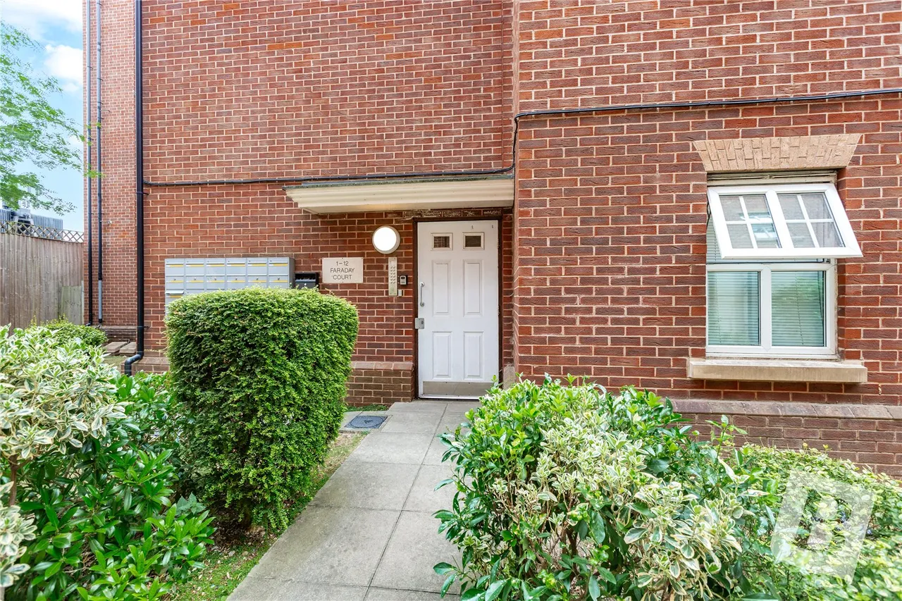 Bessemer Close, Basildon, SS16, photo 9