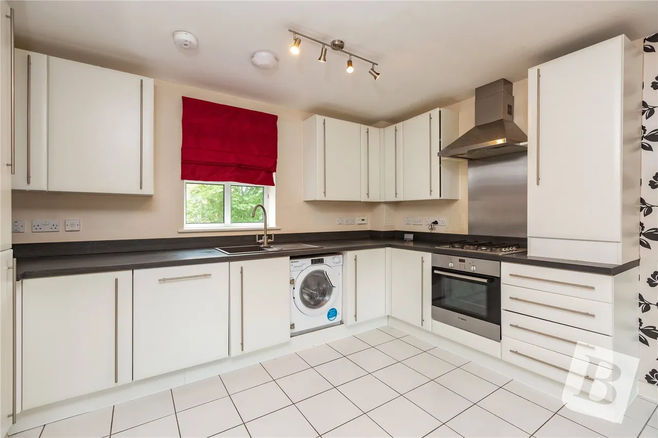 Bessemer Close, Basildon, SS16, photo 7