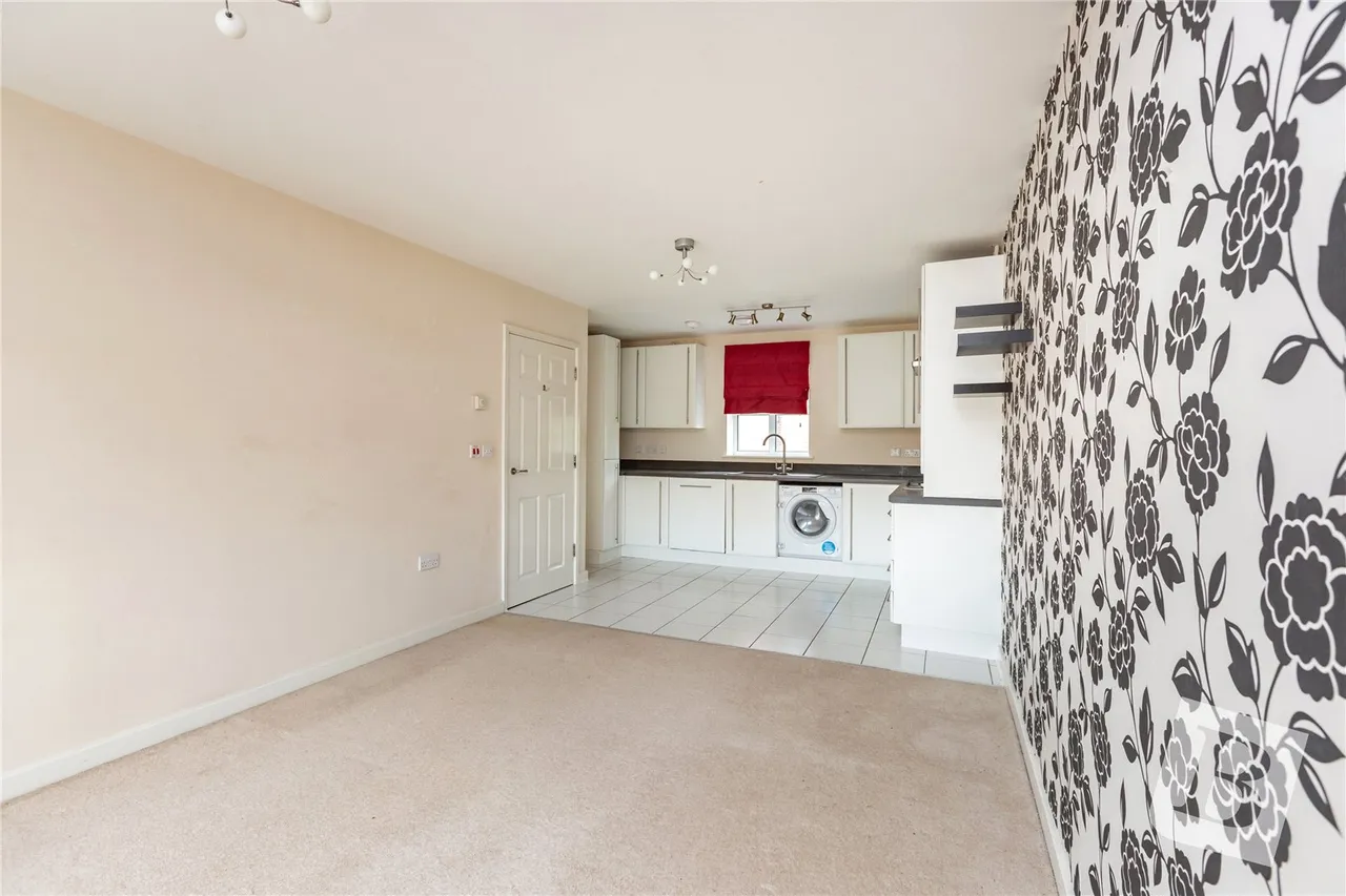 Bessemer Close, Basildon, SS16, photo 8