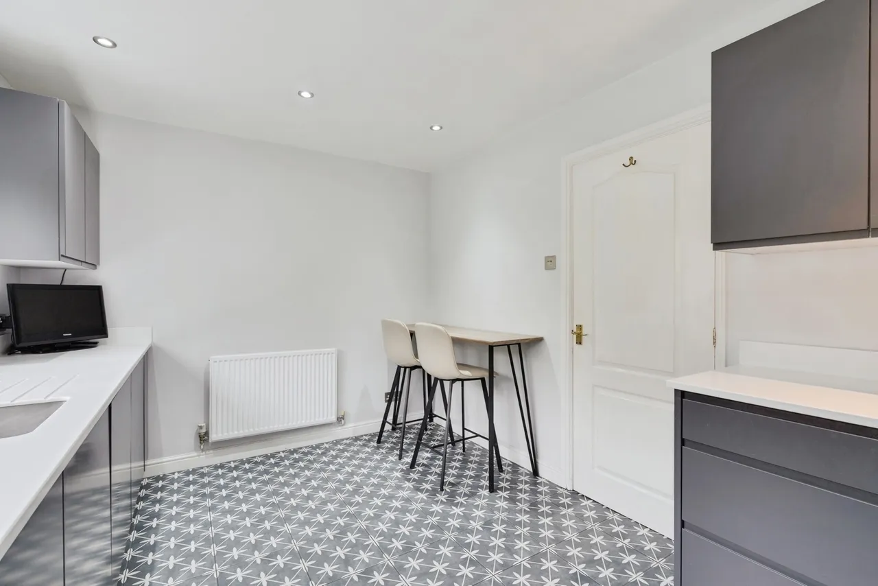 Waterslea Drive, Bolton, BL1, photo 4