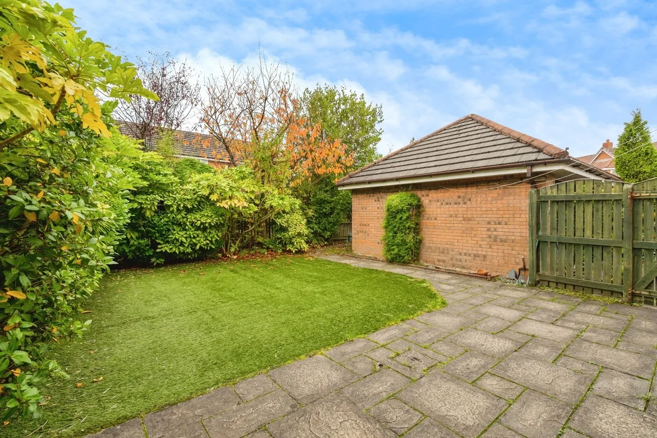 Waterslea Drive, Bolton, BL1, photo 6