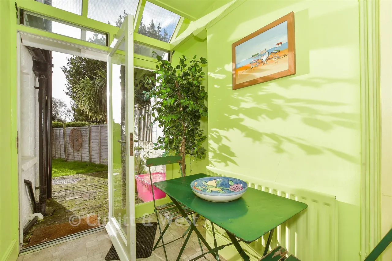 Kirdford Road, Arundel, BN18, photo 9