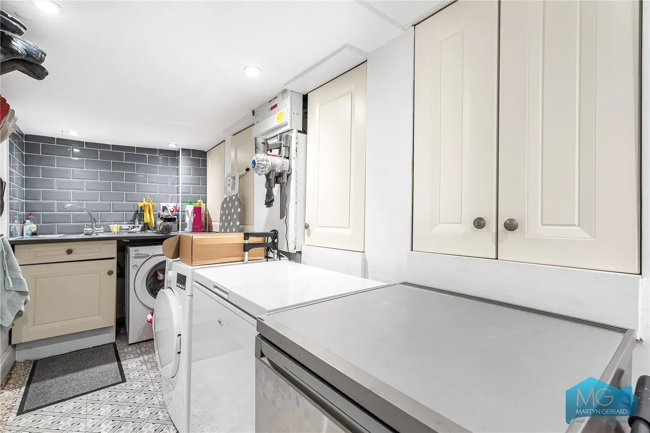 Palmerston Road, London, N22, photo 15