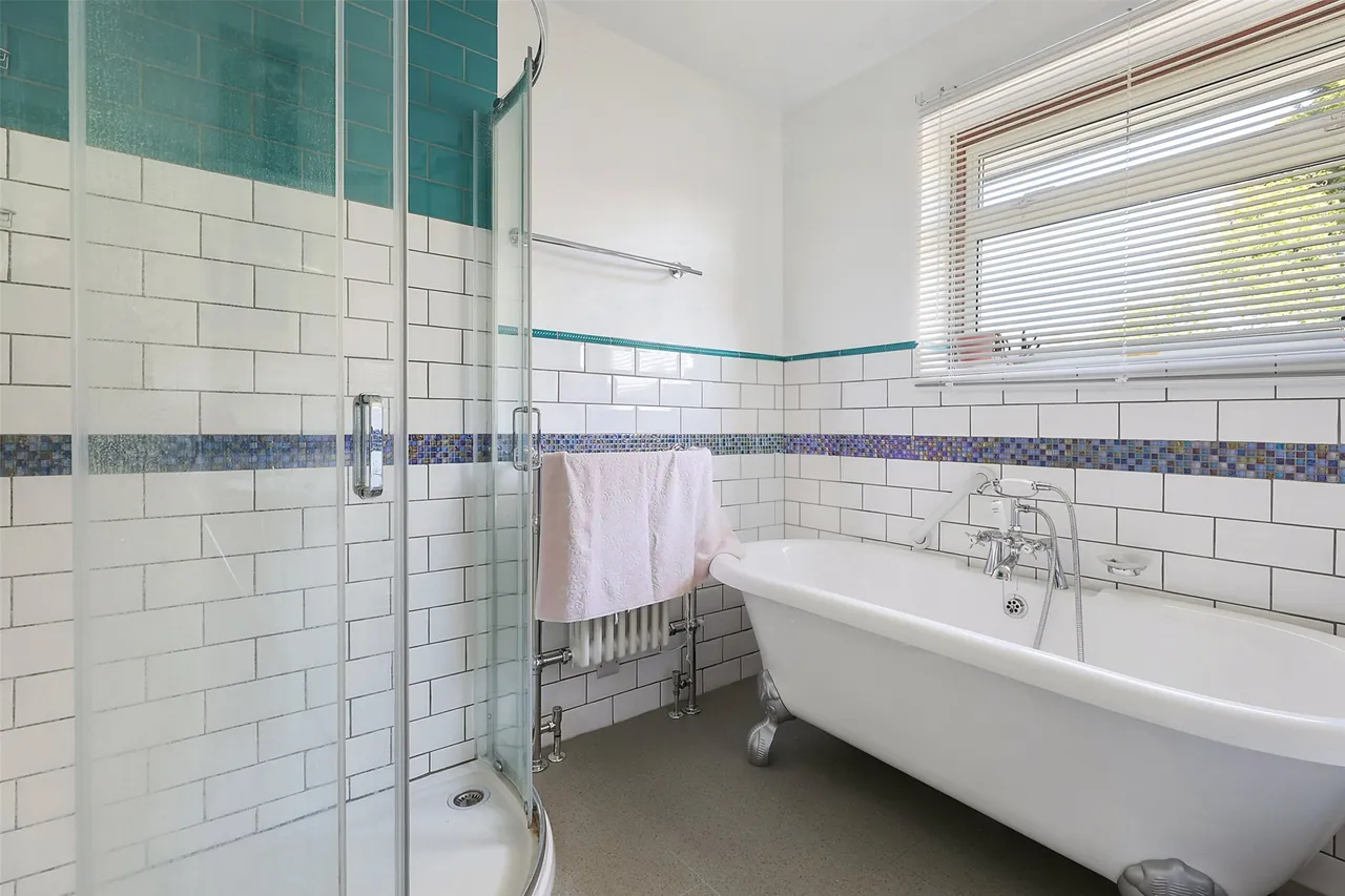 Priory Close, Dorking, RH4, photo 7