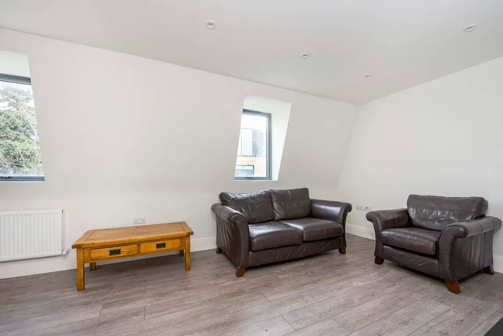 Belmont Road, Uxbridge, UB8, photo 6