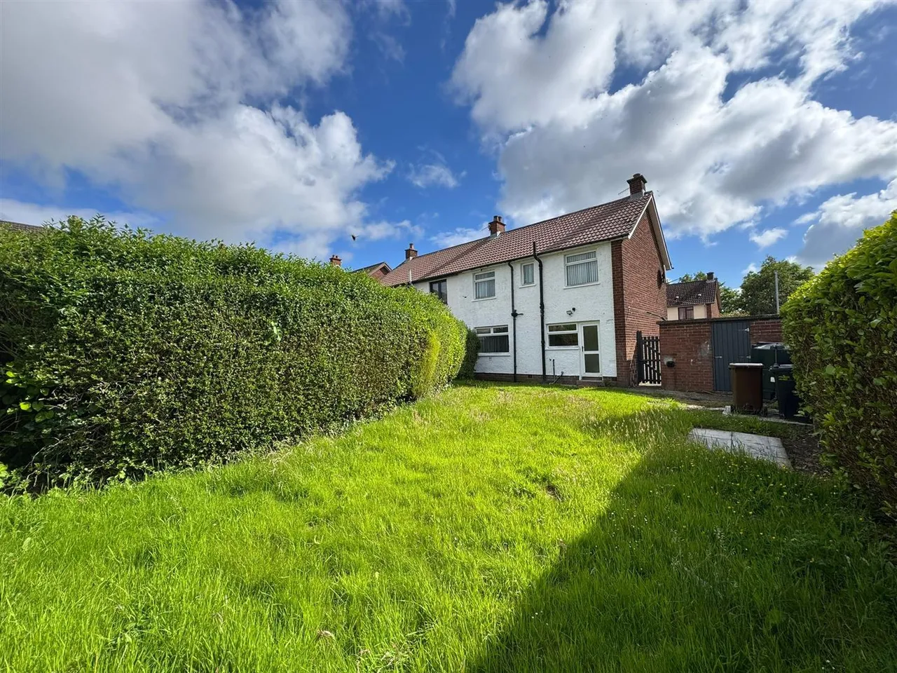 Derry Hill, Rathcoole, BT37, photo 9