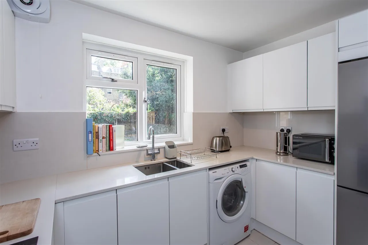 Rhondda Grove, Mile End, photo 4