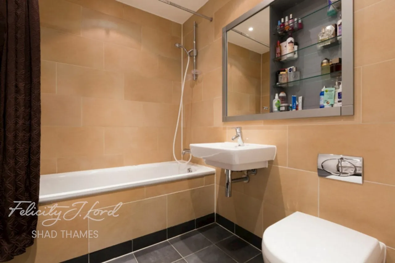 East Lane, London, SE16, photo 5