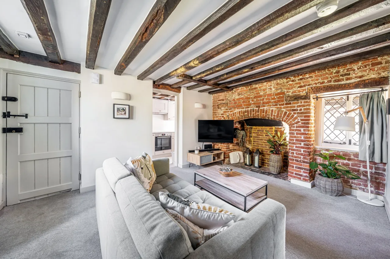 Wyatts Close, Godalming, GU7, photo 6