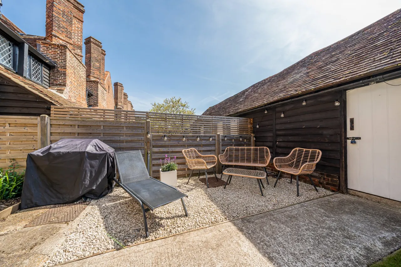 Wyatts Close, Godalming, GU7, photo 13