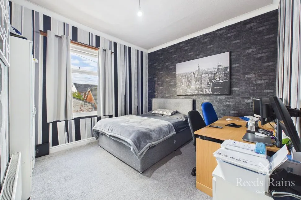 Melton Street, Reddish, SK5, photo 4