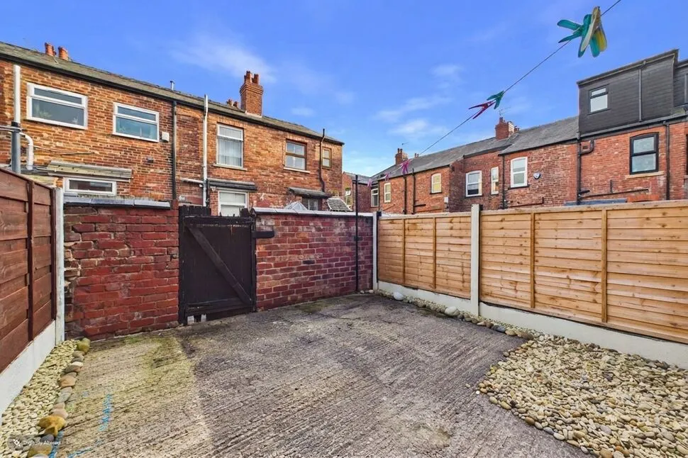 Melton Street, Reddish, SK5, photo 6