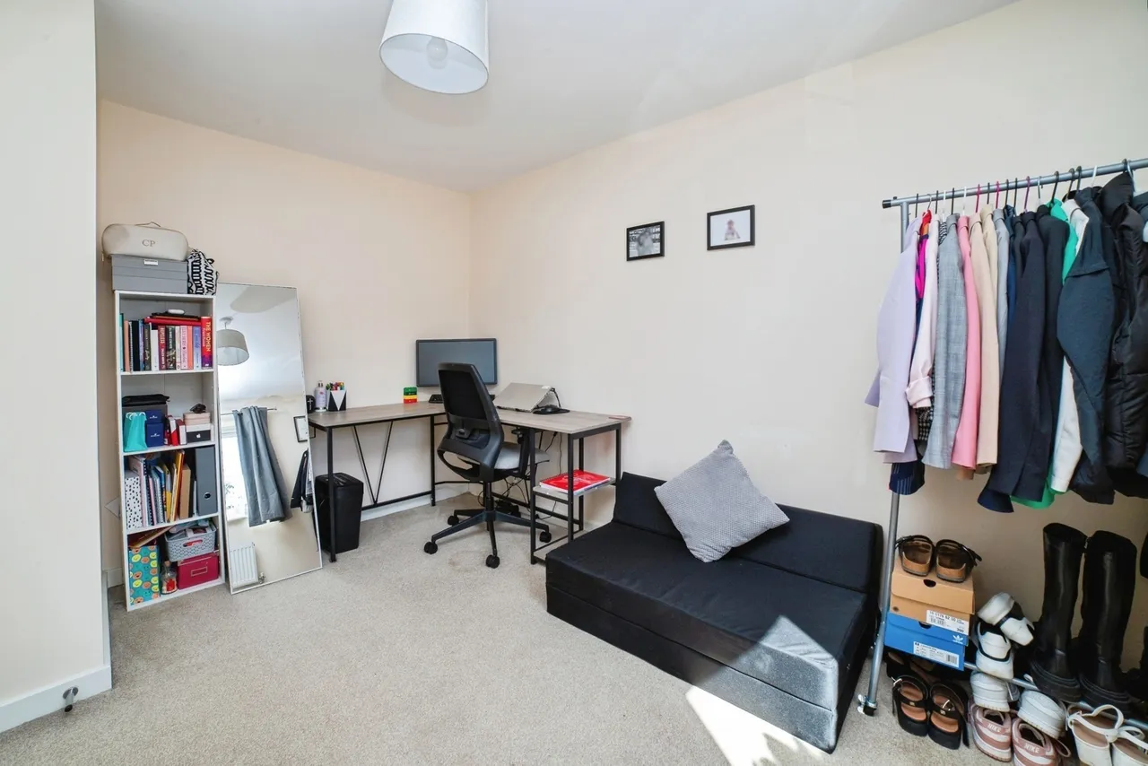 Ploughmans Grove, SUTTON-IN-ASHFIELD, Nottinghamshire, NG17, photo 16