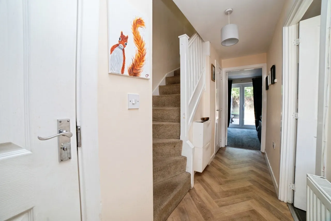 Ploughmans Grove, SUTTON-IN-ASHFIELD, Nottinghamshire, NG17, photo 2