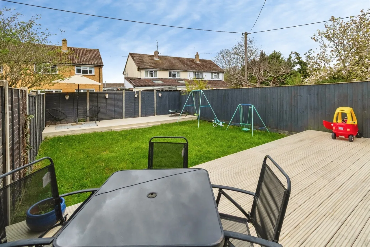 Pound Close, Lyneham, SN15, photo 17