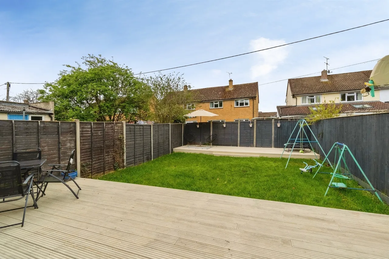 Pound Close, Lyneham, SN15, photo 16