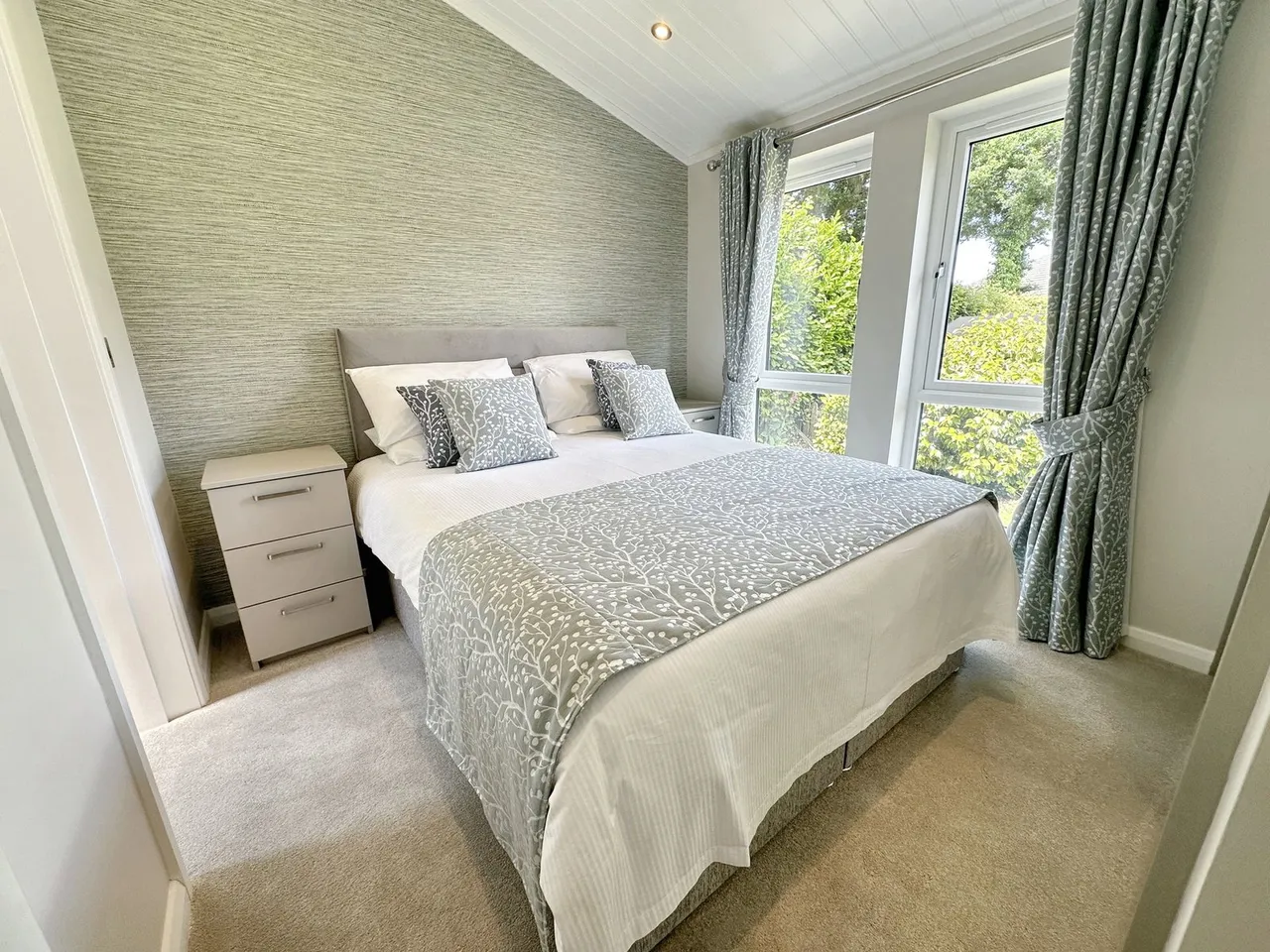 The Thatches Holiday Village, Modbury, photo 12