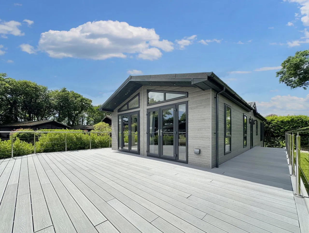 3 bed lodge for sale, The Thatches Holiday Village, Modbury