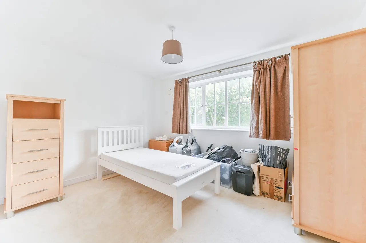 Worcester Park, KT4, photo 7