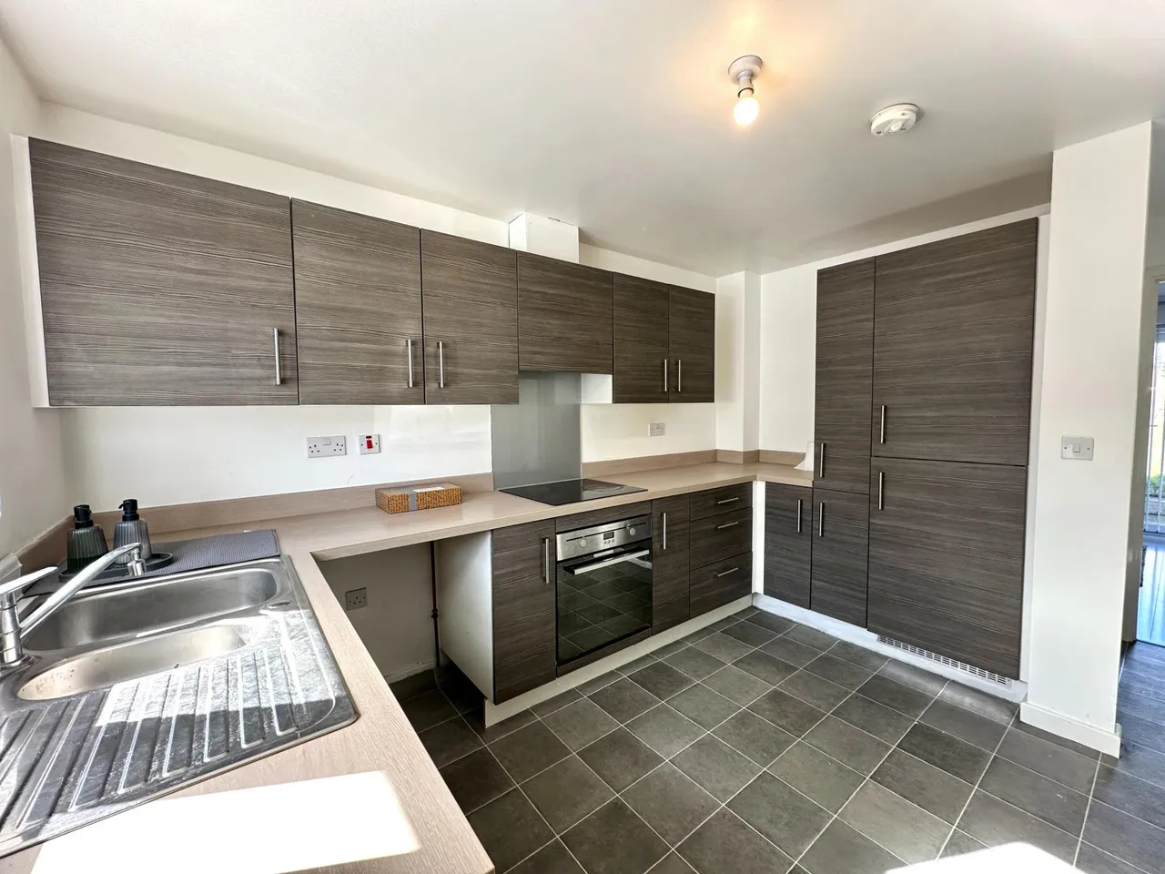 Shearwater Road, Coalpool, Walsall, WS3, photo 3
