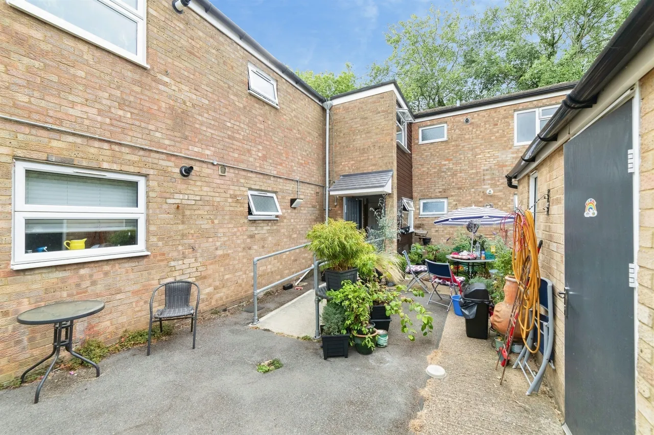 Bude Crescent, Stevenage, SG1, photo 11