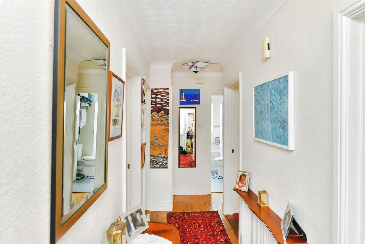 Longmeadow Road, Saltash, photo 5