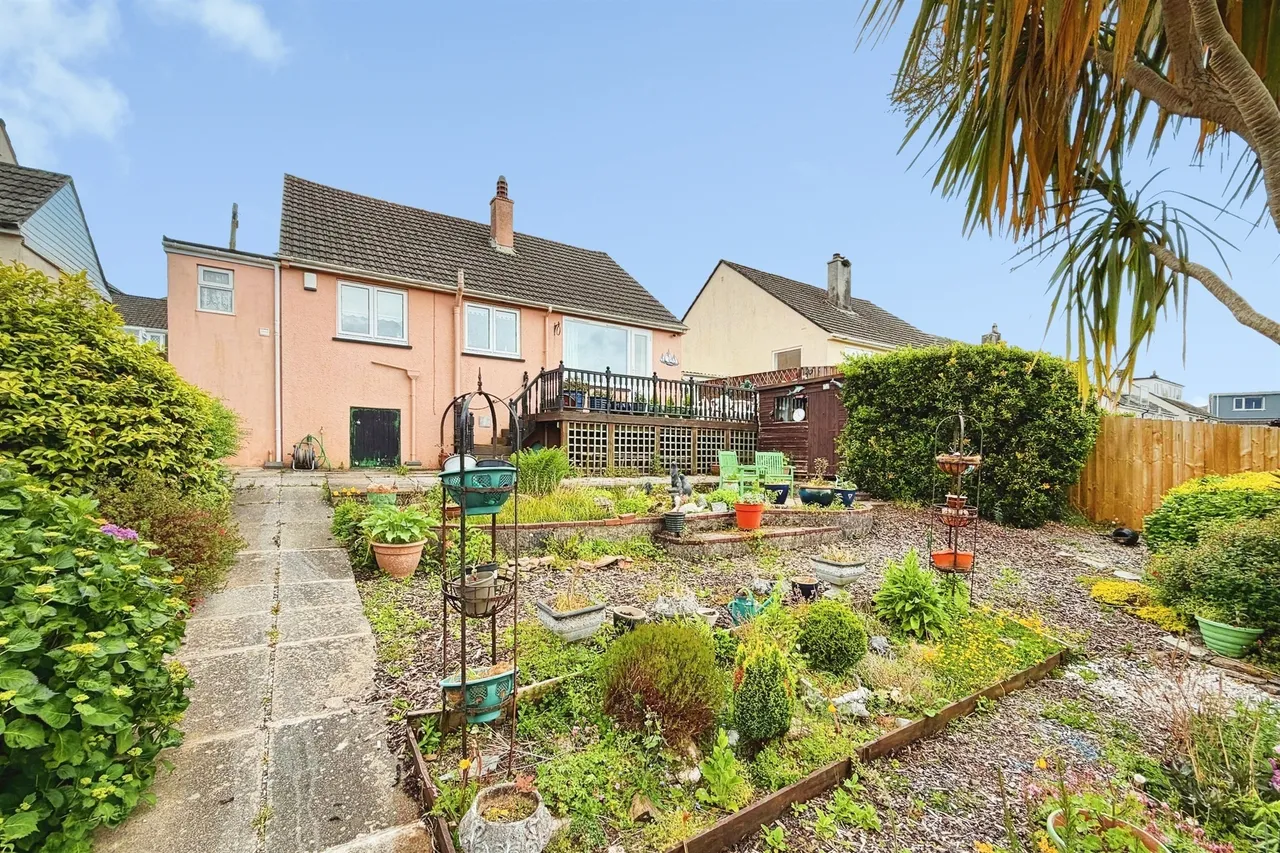 Longmeadow Road, Saltash, photo 3