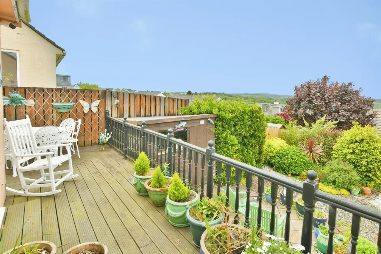 Longmeadow Road, Saltash, photo 8