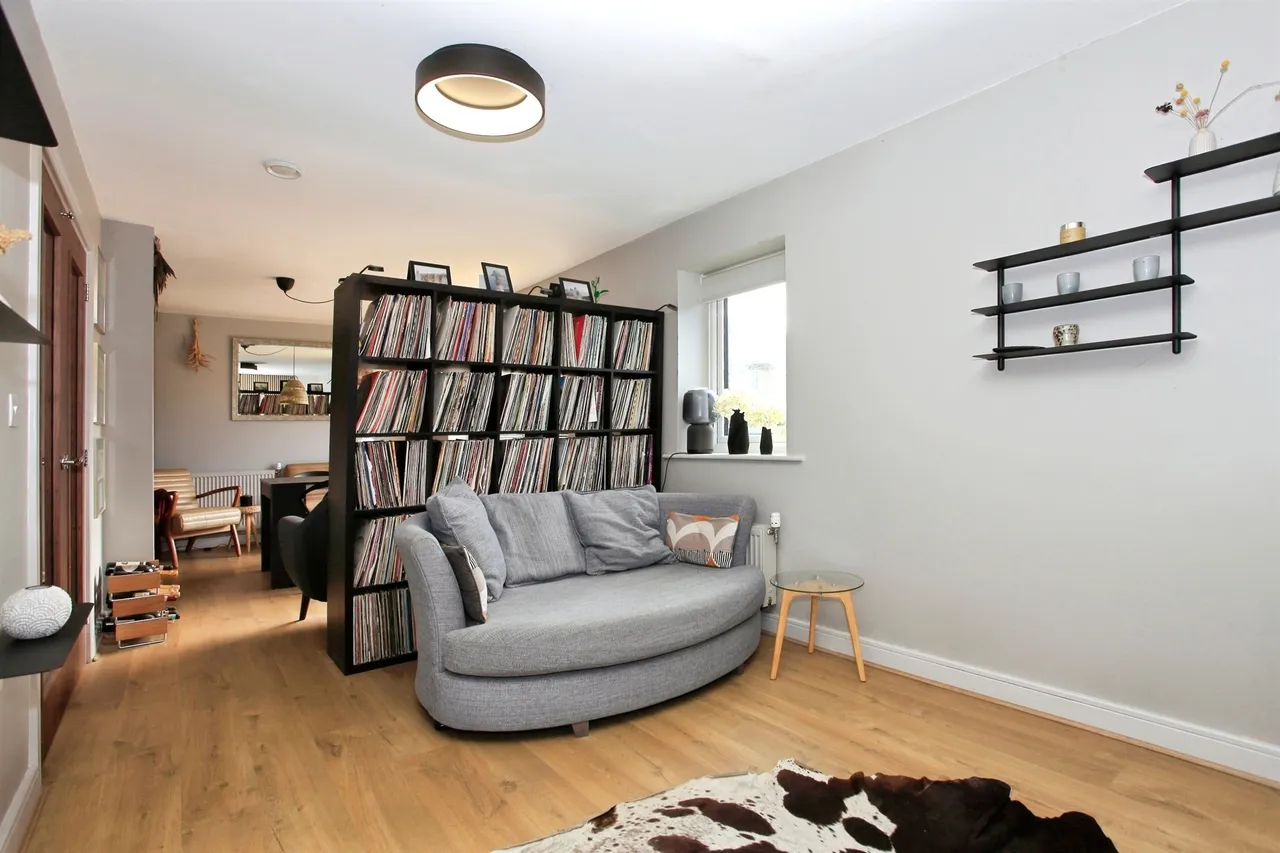 Beluga Close, Peterborough, PE2, photo 9