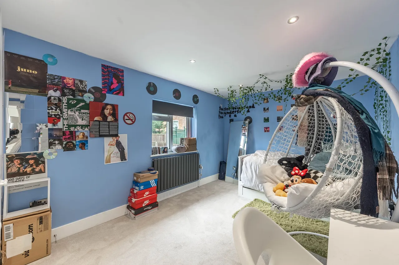 19 Little Potters, Bushey, photo 10