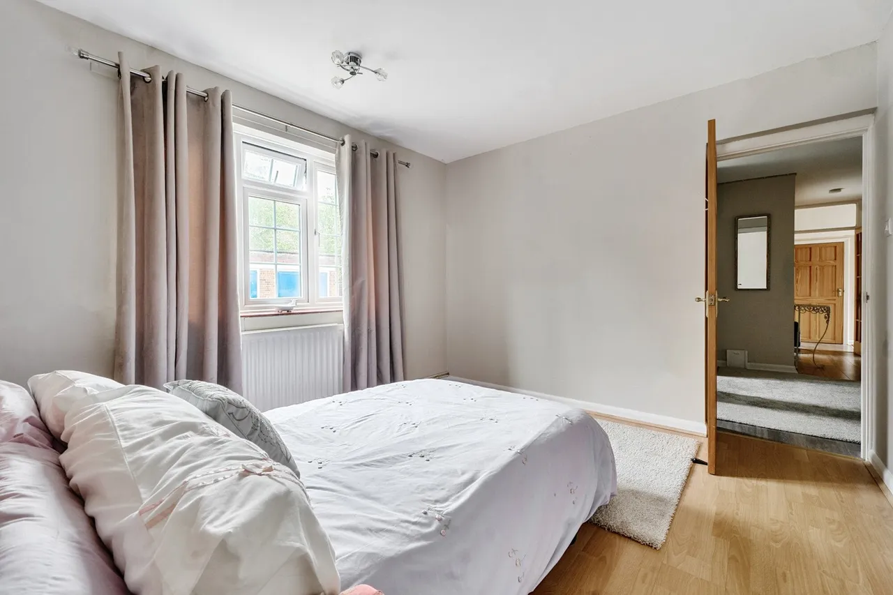 Lock Chase, SE3, photo 12