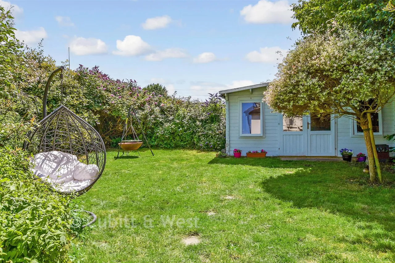 Cuckfield Road, Hurstpierpoint, BN6, photo 17