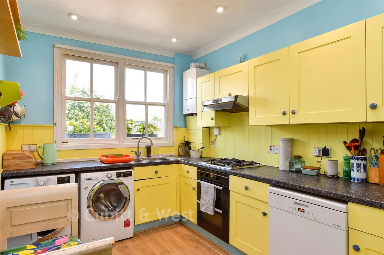 Cuckfield Road, Hurstpierpoint, BN6, photo 6