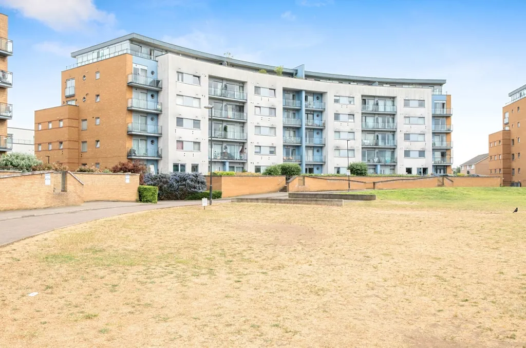 Tideslea Path, Thamesmead, SE28, photo 18