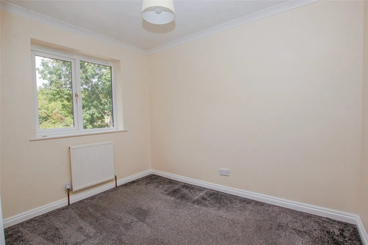 Hedge Close, West Wick, BS22, photo 6