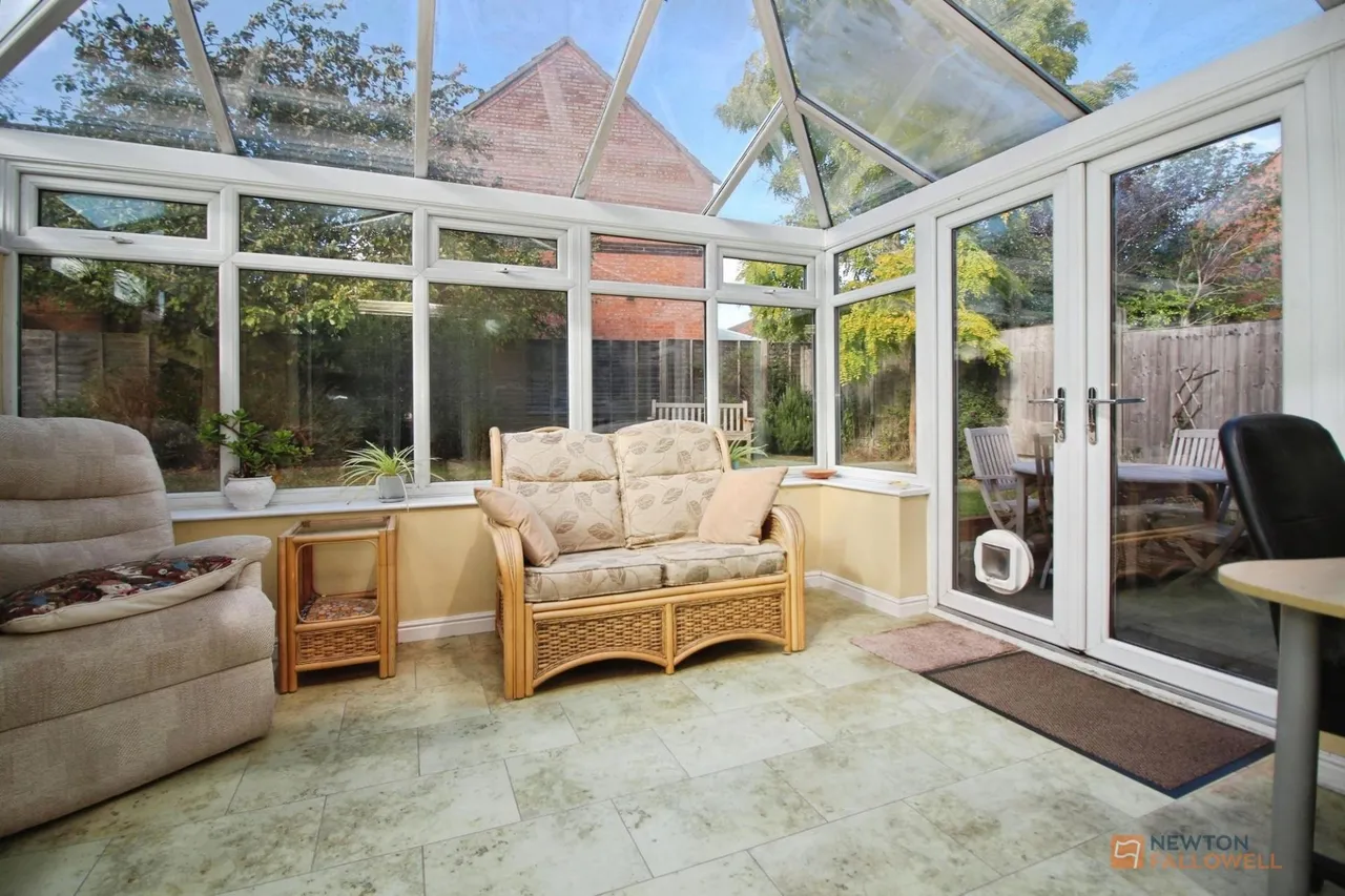 Darien Way, Thorpe Astley, LE3, photo 11