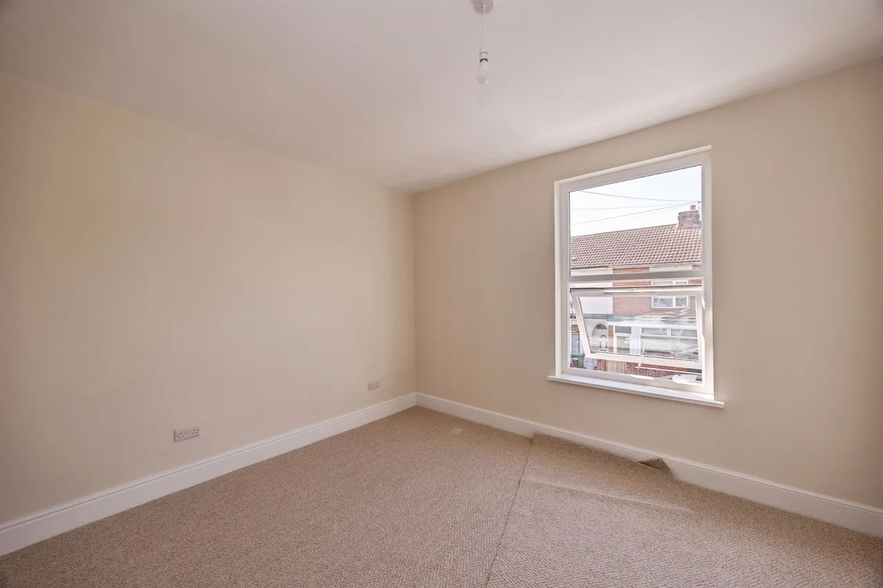 Walden Road, Portsmouth, PO2, photo 17