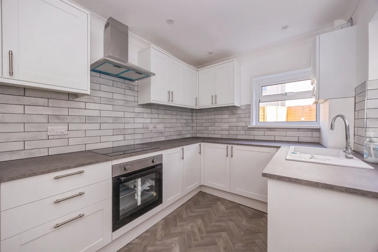 Walden Road, Portsmouth, PO2, photo 10