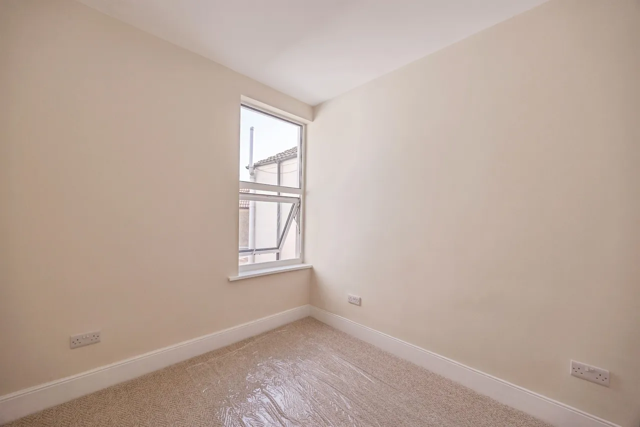 Walden Road, Portsmouth, PO2, photo 14