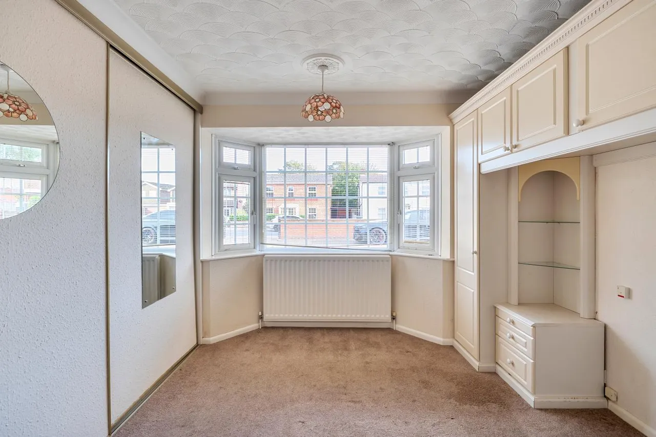 Kinson Road, BH10, photo 12
