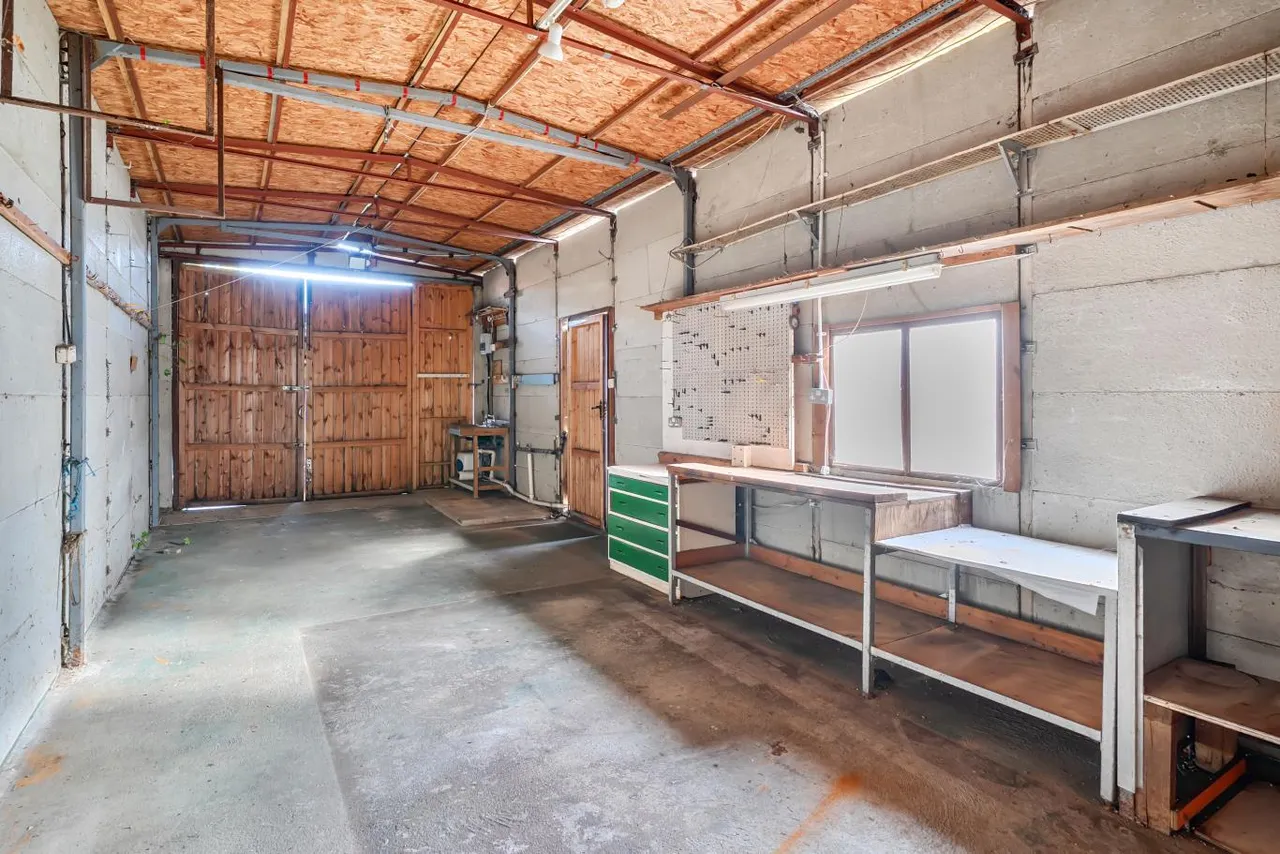 Kinson Road, BH10, photo 4