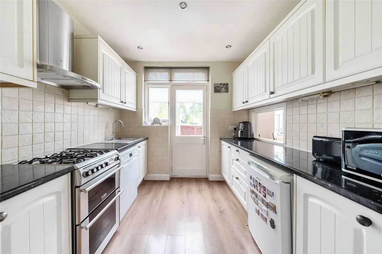 The Avenue, West Wickham, BR4, photo 4