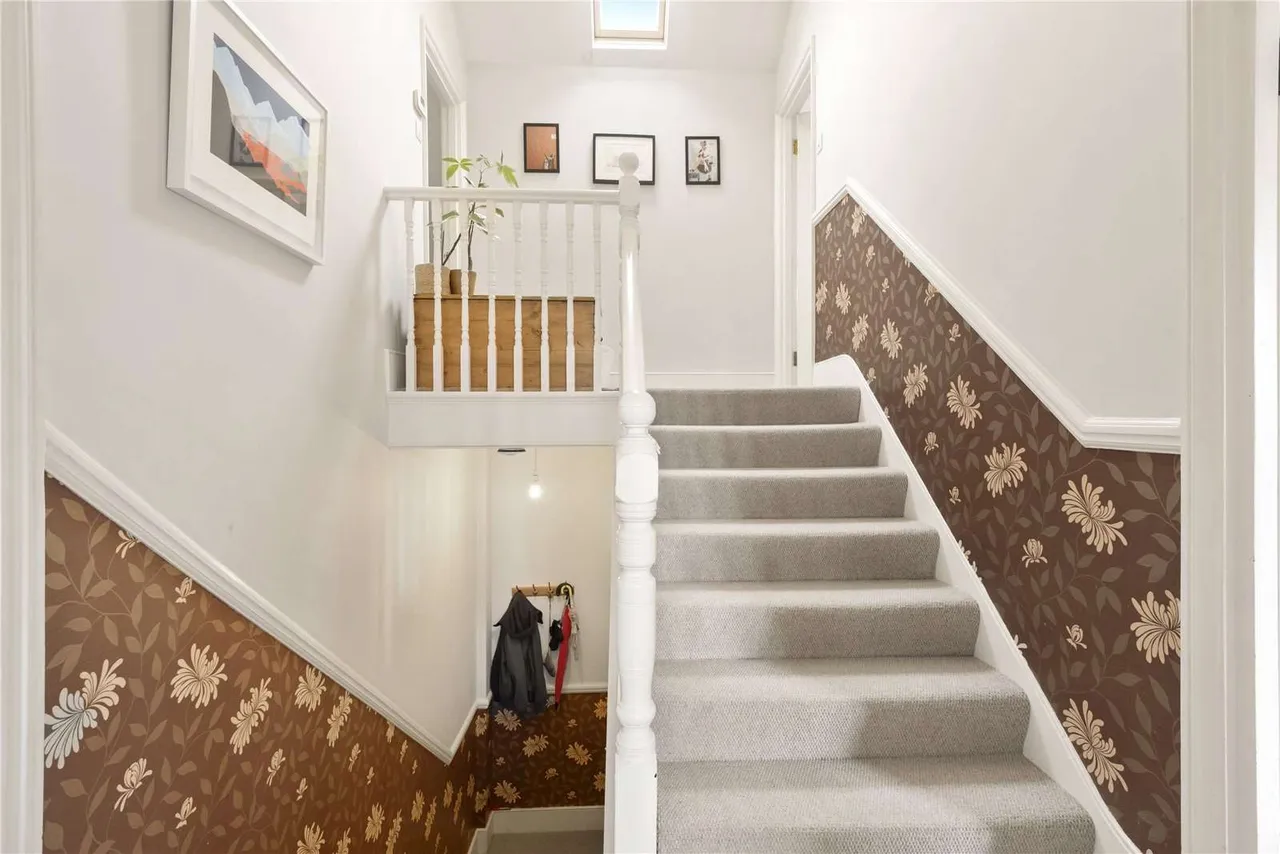 Elmbourne Road, London, SW17 8JS, photo 11
