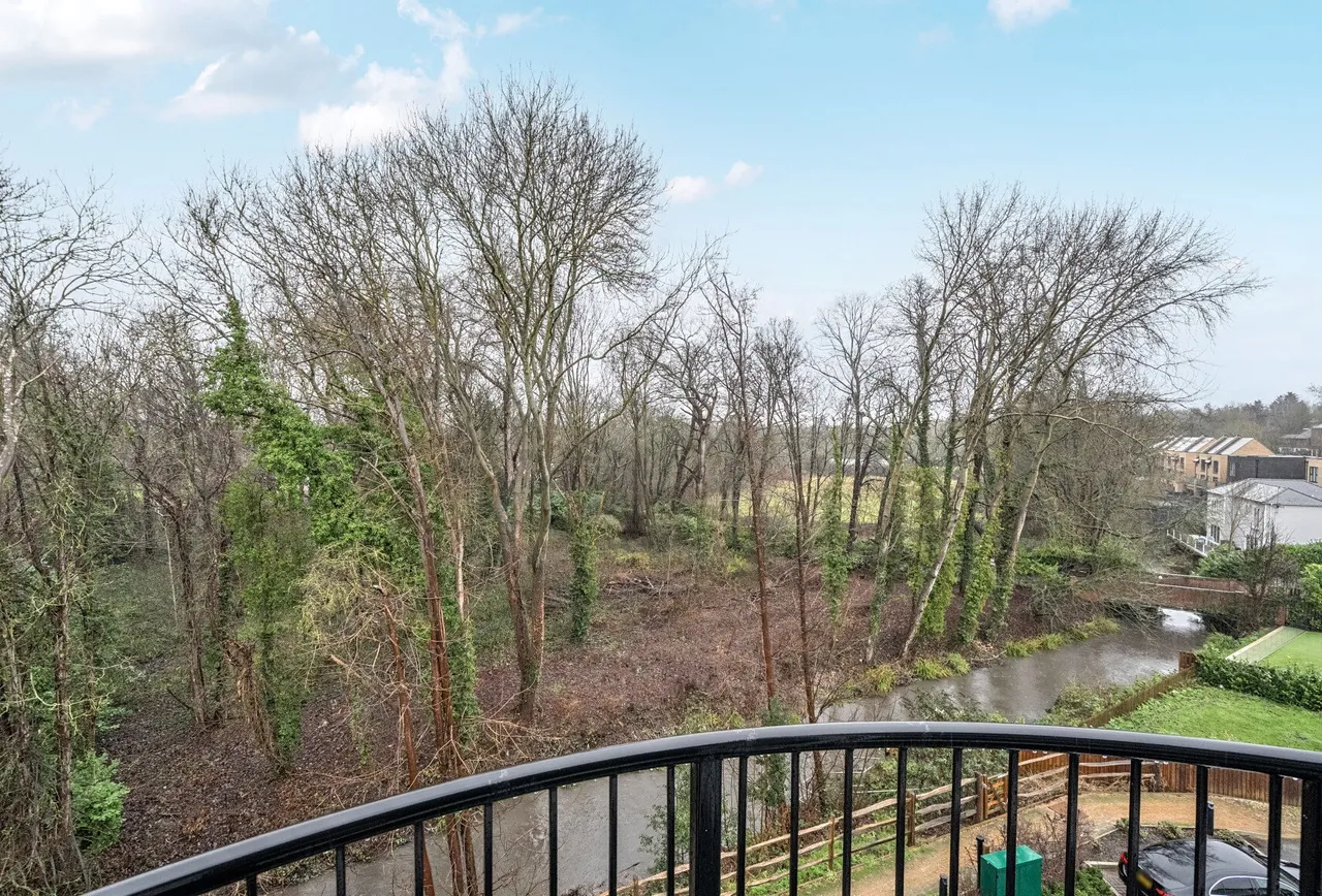 Gunpowder Road, Worcester Park, KT4 7BL, photo 3